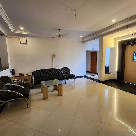 Hotel Kalasai Shirdi Ngoại thất bức ảnh
