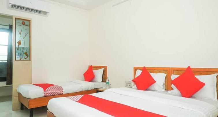 Hotel Kalasai Shirdi Ngoại thất bức ảnh